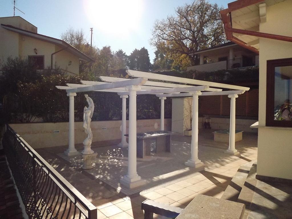 בראצ'יאנו The White Villa מראה חיצוני תמונה